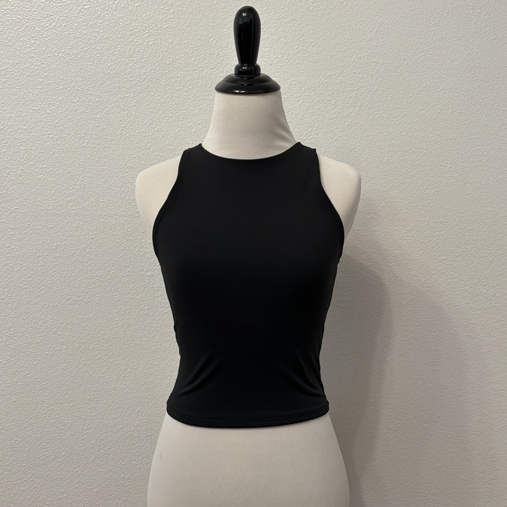 XS Express Body Contour top
